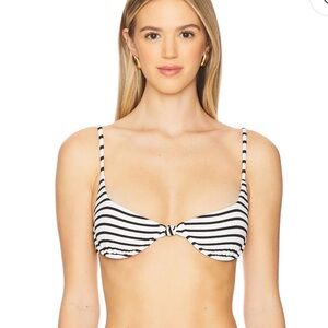 LSPACE SAILING ALONG BIKINI TOP